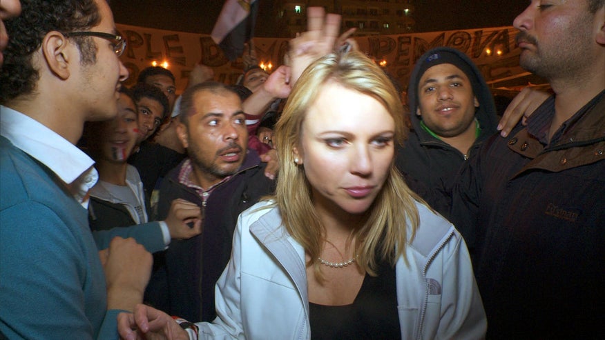 Lara Logan in Egypt crowd